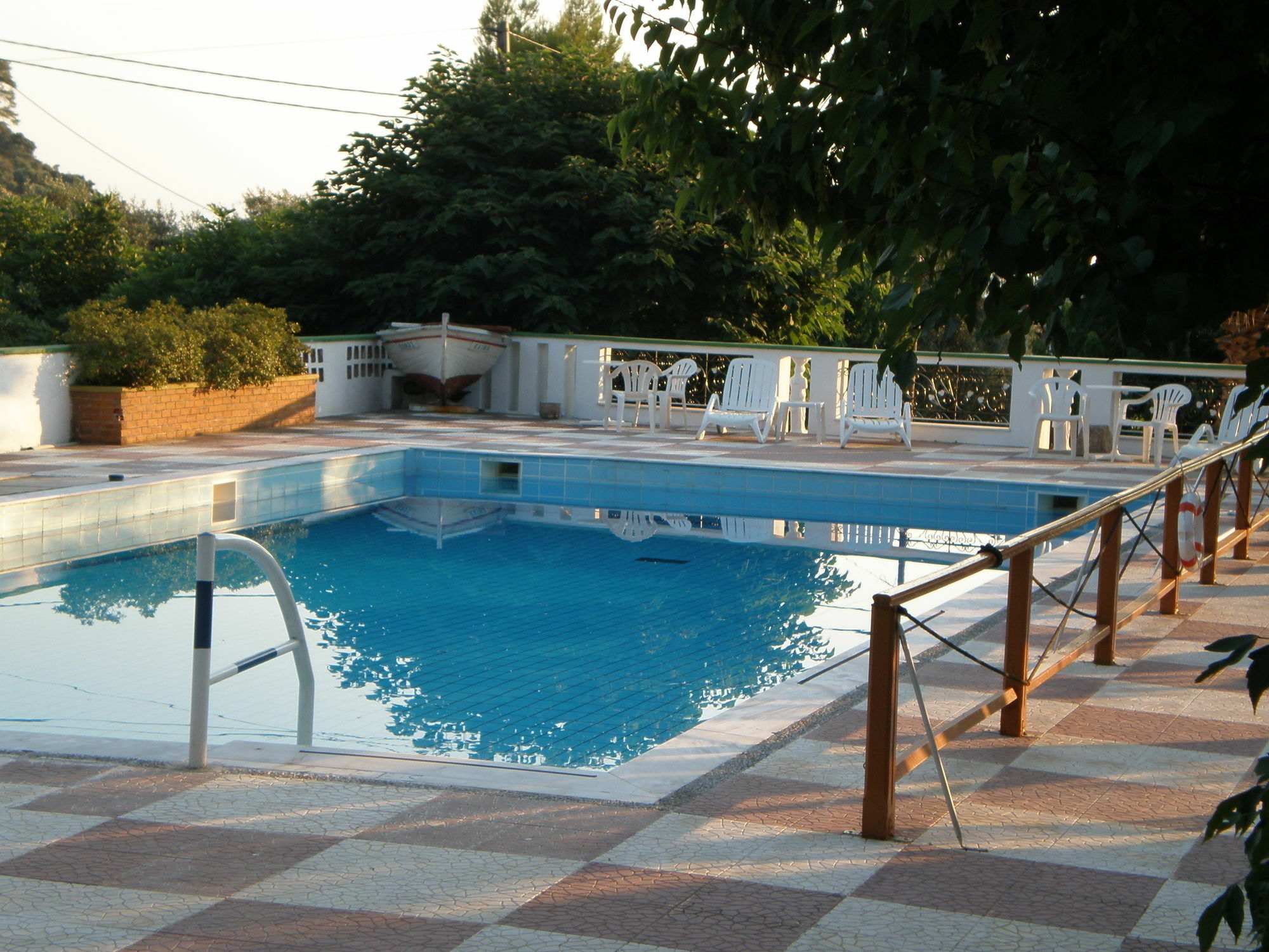 Elios Holidays Hotel ネオ・キリマ エクステリア 写真